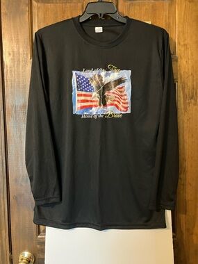 Black Long-Sleeve “dri-fit” Patriotic Eagle Graphic Shirt